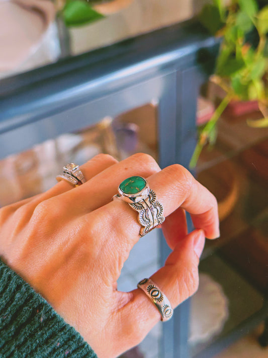 Scalloped heavy gauge Emerald Valley ring for Chhintana ONLY